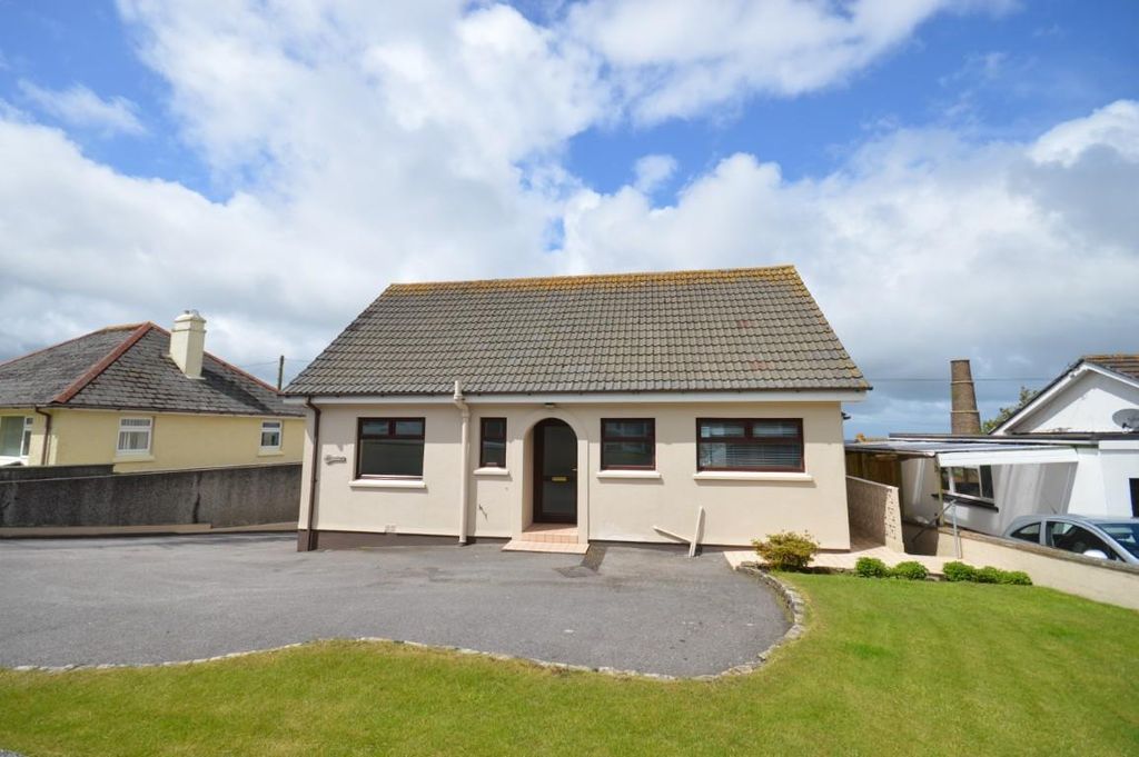 Property photo 1 of 12 Dsc_0015 (Medium).Jpg