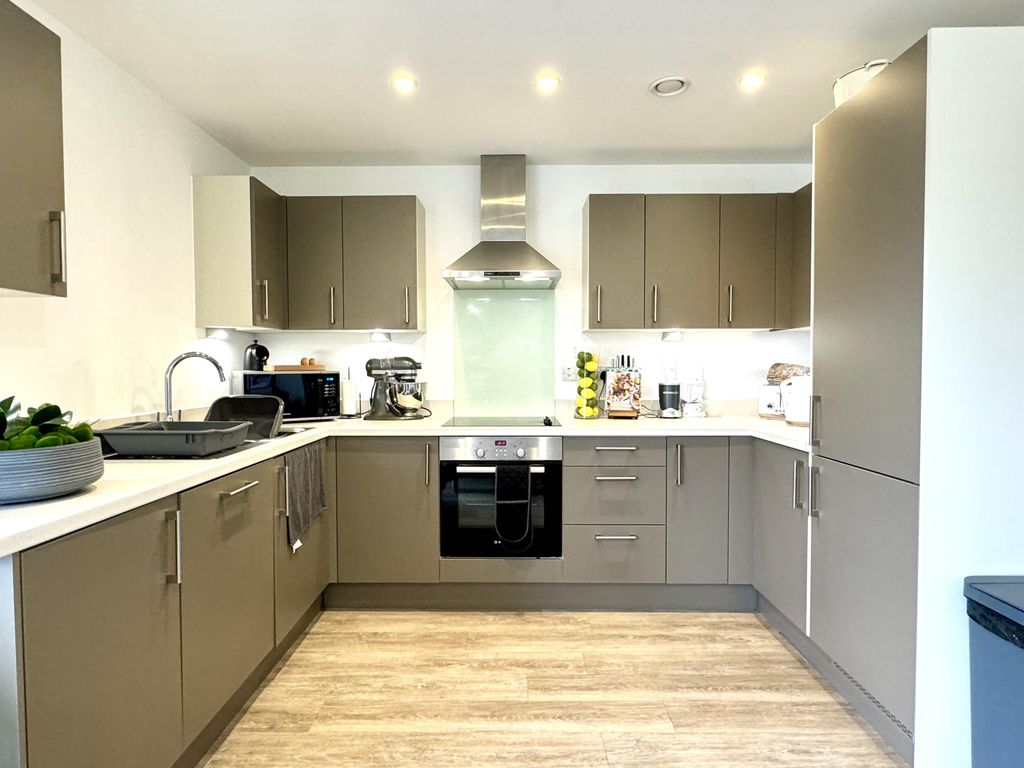 Property photo 1 of 9 Image