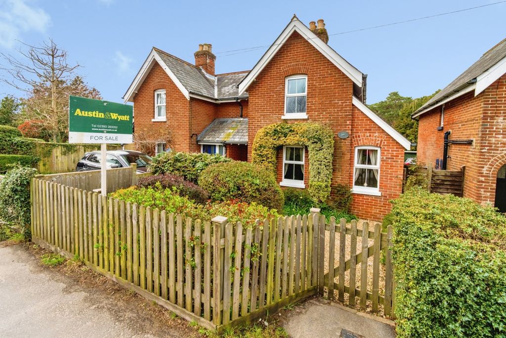 Property photo 1 of 16 Pbox-Img.Jpg