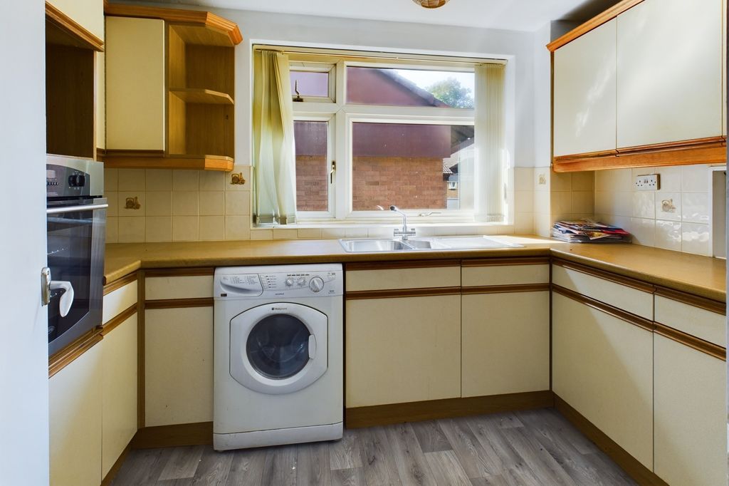 Property photo 2 of 7 Cam02545G0-Pr0027-Still001