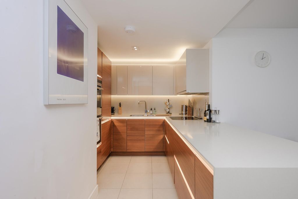 Property photo 2 of 16 Kitchen
