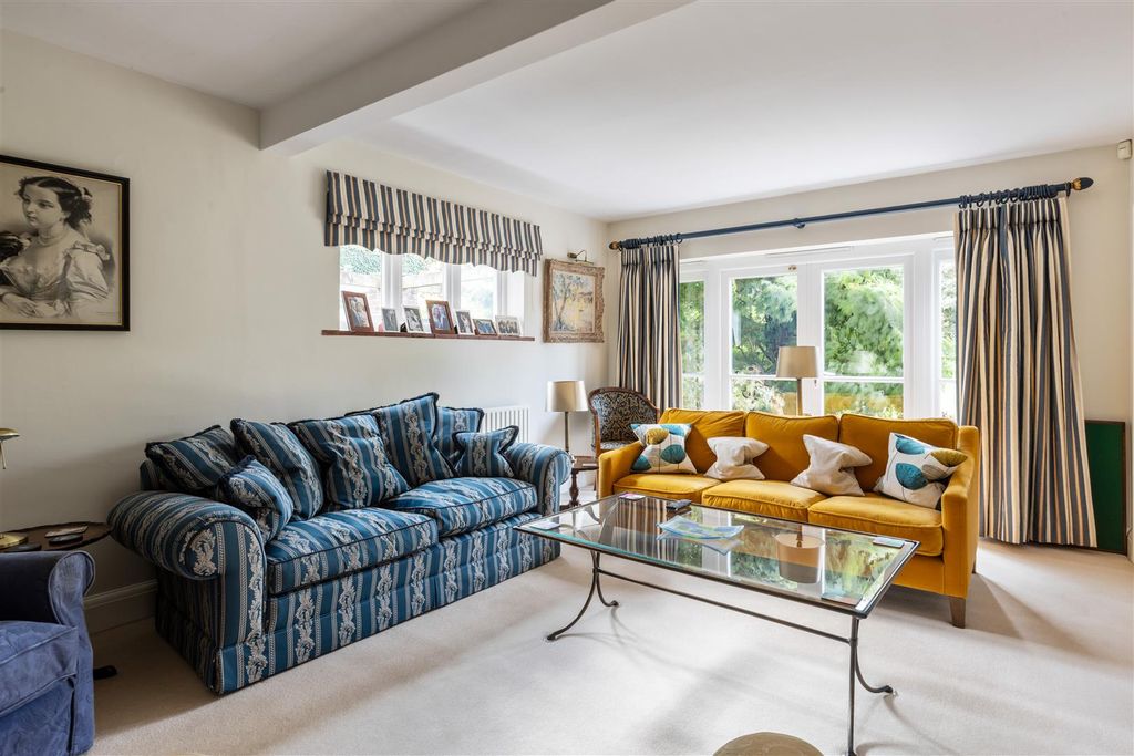 Additional image 4 of 5 bed detached house for saleCliftons Lane, Reigate RH2
