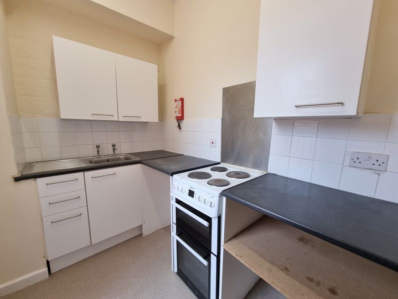 Property photo 3 of 5 Kitchen