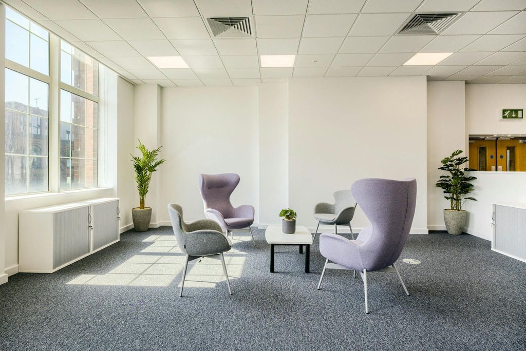 Property photo 2 of 12 Image 2