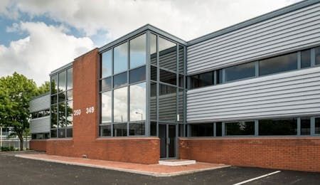 Property photo 1 of 4 348 Edinburgh Avenue 1.Jpg