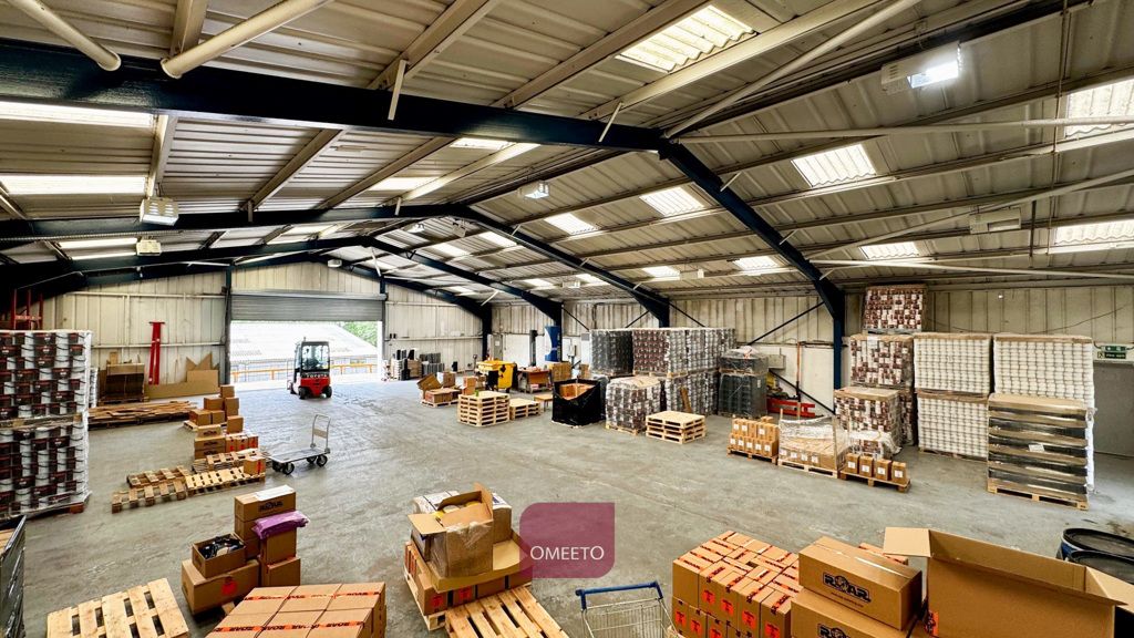 Property photo 2 of 8 Industrial Unit To Rent