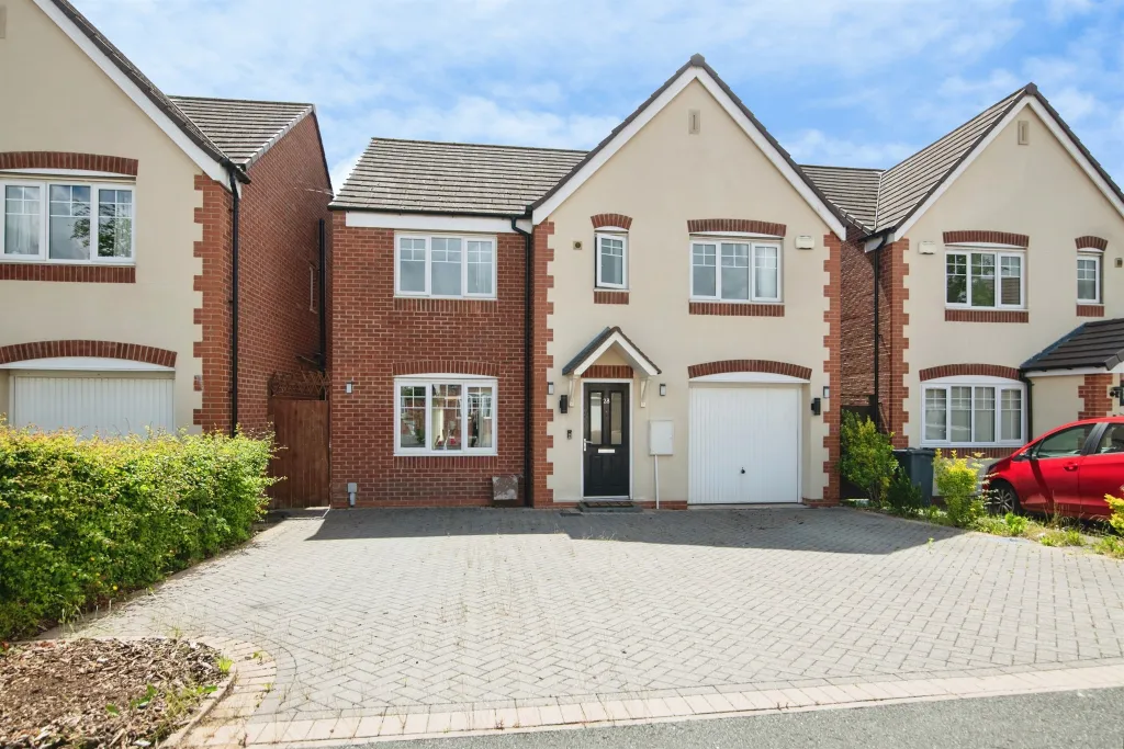 House in Birmingham, The Calthorpe Estate, World's End - View 3