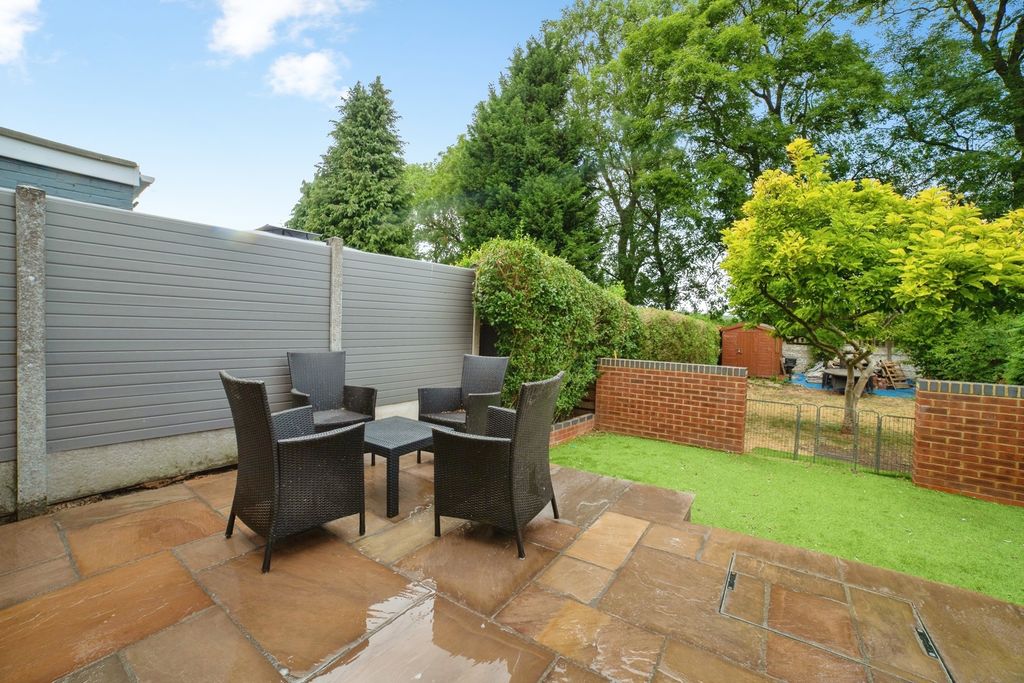 Property photo 3 of 19 Pbox-Img.Jpg