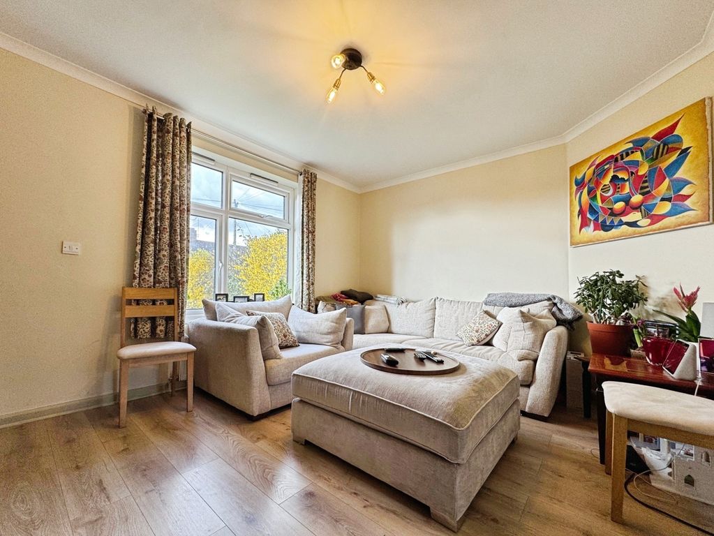 Property photo 2 of 21 Pbox-Img.Jpg