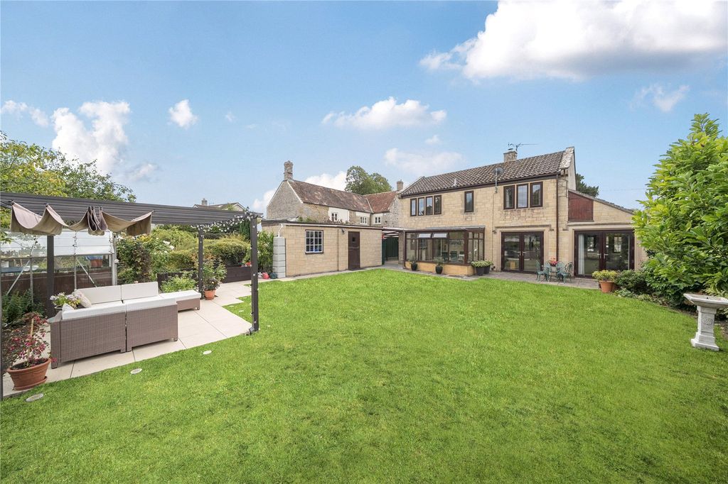 Property photo 3 of 18 Picture No. 04