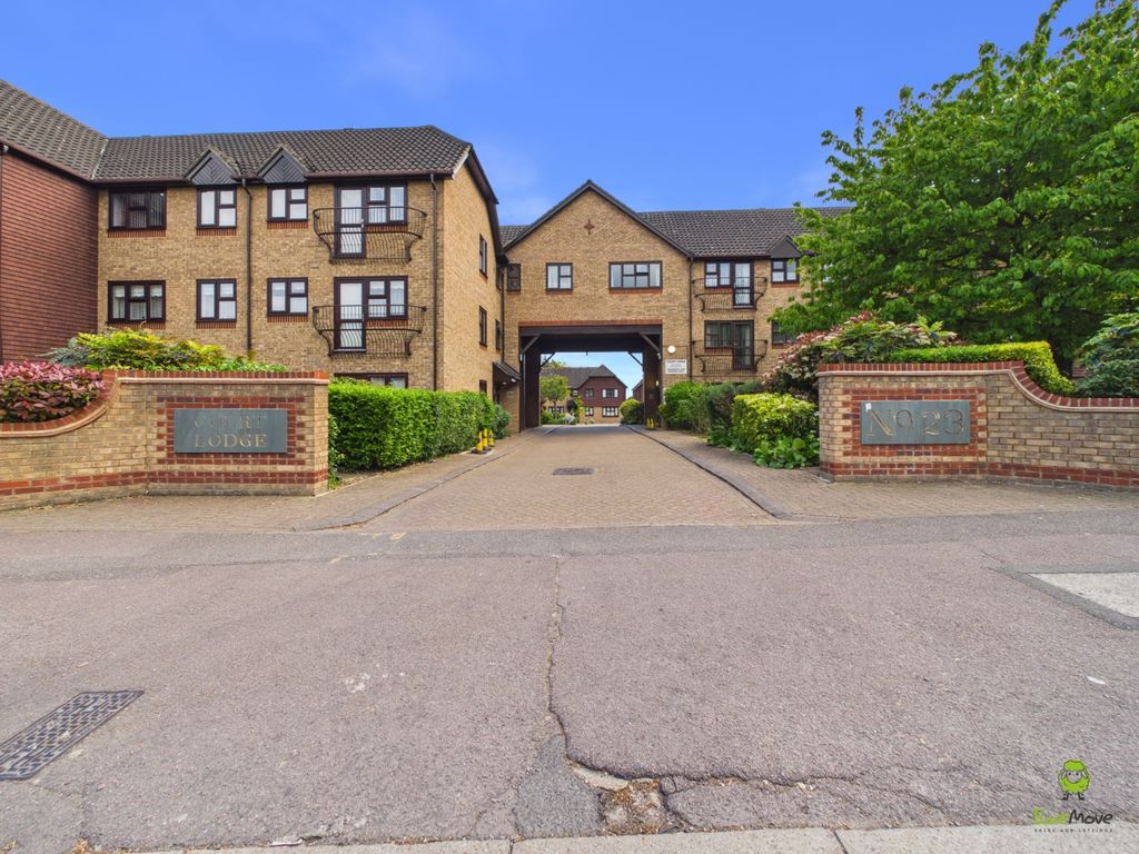 Property photo 1 of 12 Presented By Kevin At Ewemove Bexleyheath And Dart