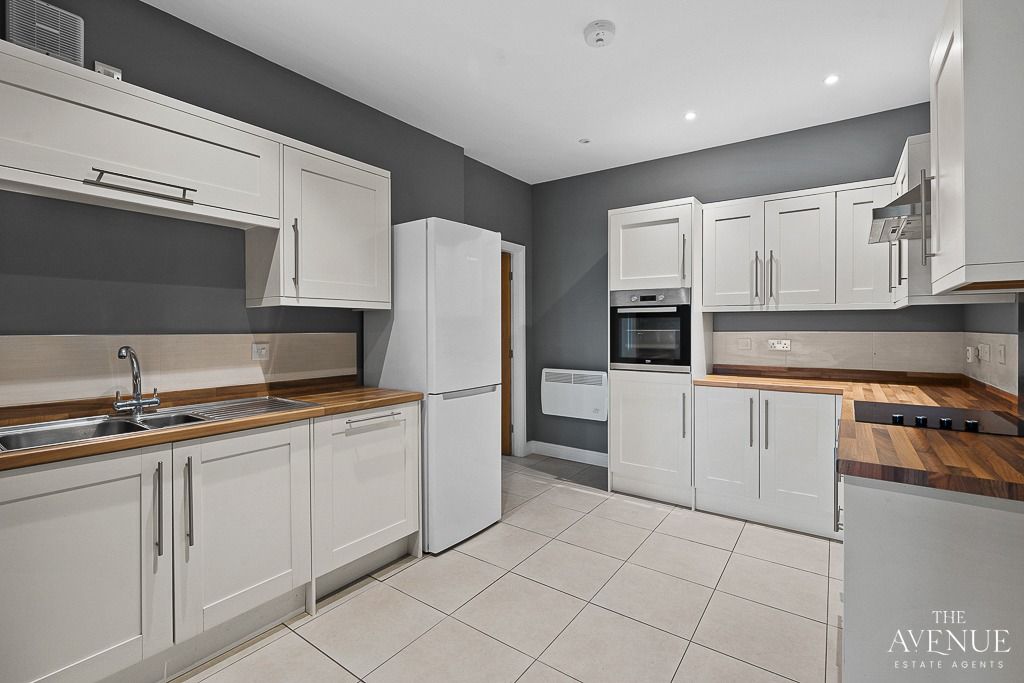 Property photo 2 of 32 3115795