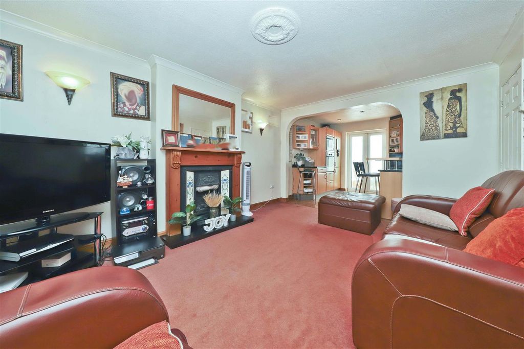 Property photo 2 of 13 Living Room