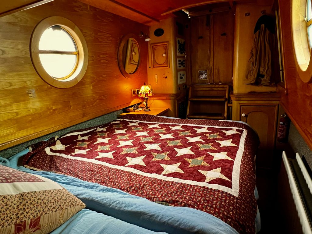 Property photo 3 of 13 Main Bedroom With Full Size Double Bed.