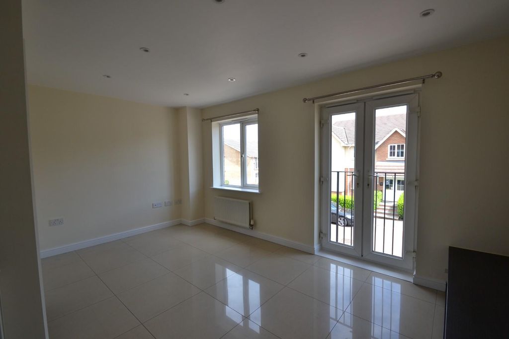 Property photo 2 of 16 Reception1.Jpg