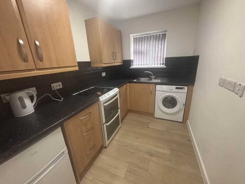 Property photo 2 of 8 Img_4564