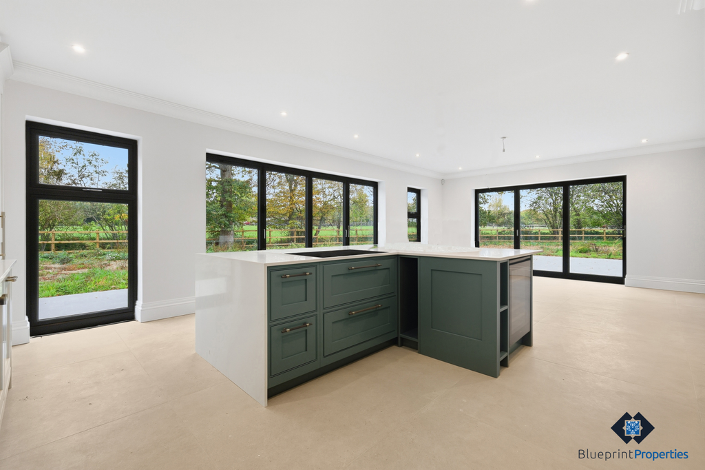 Property photo 2 of 29 Gallery