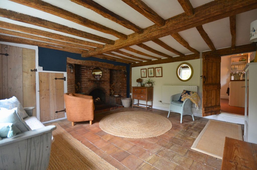 Property photo 2 of 29