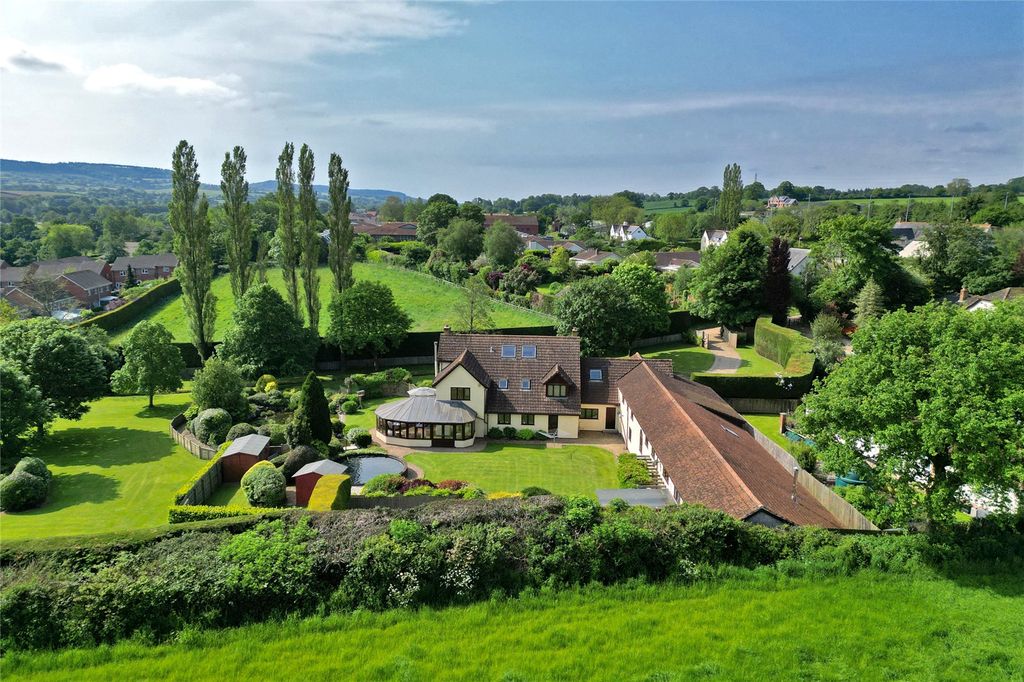 Property photo 1 of 23 Thorne Farm