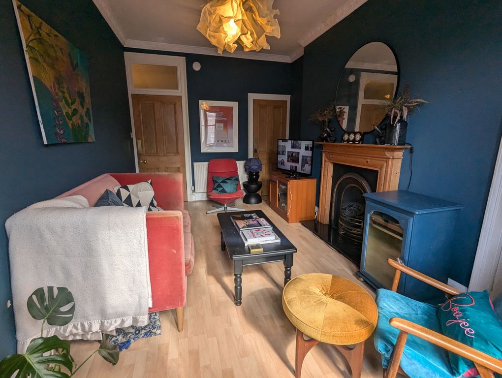 Property photo 3 of 9