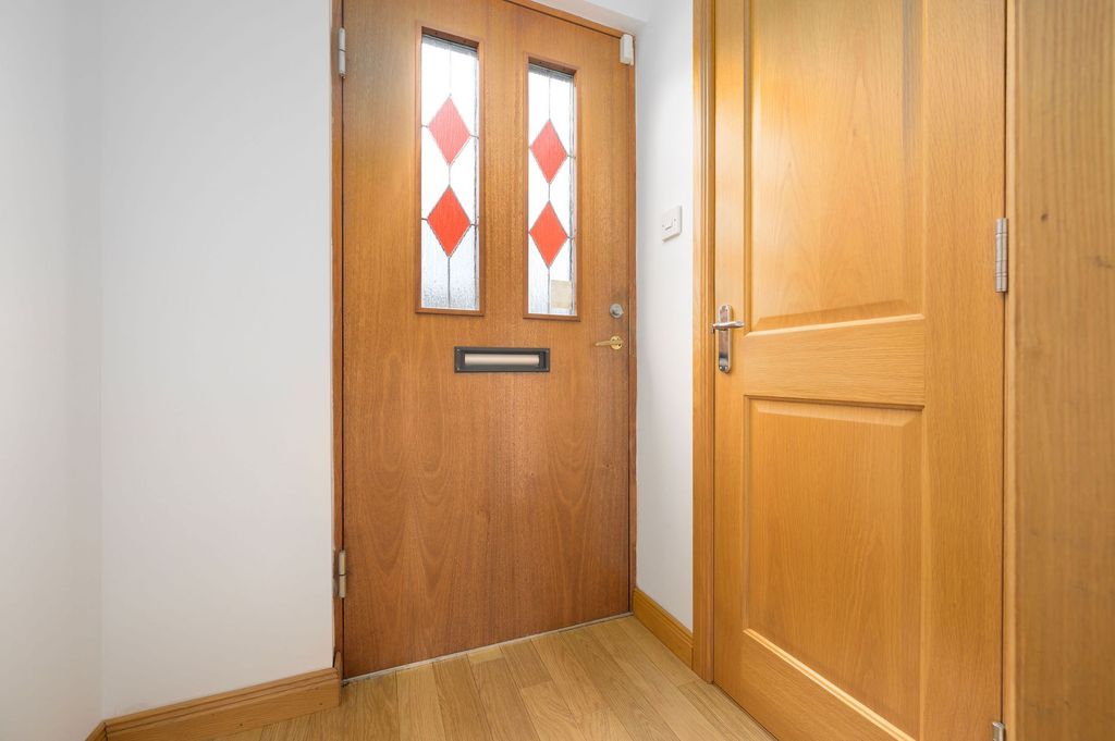 Property photo 2 of 47