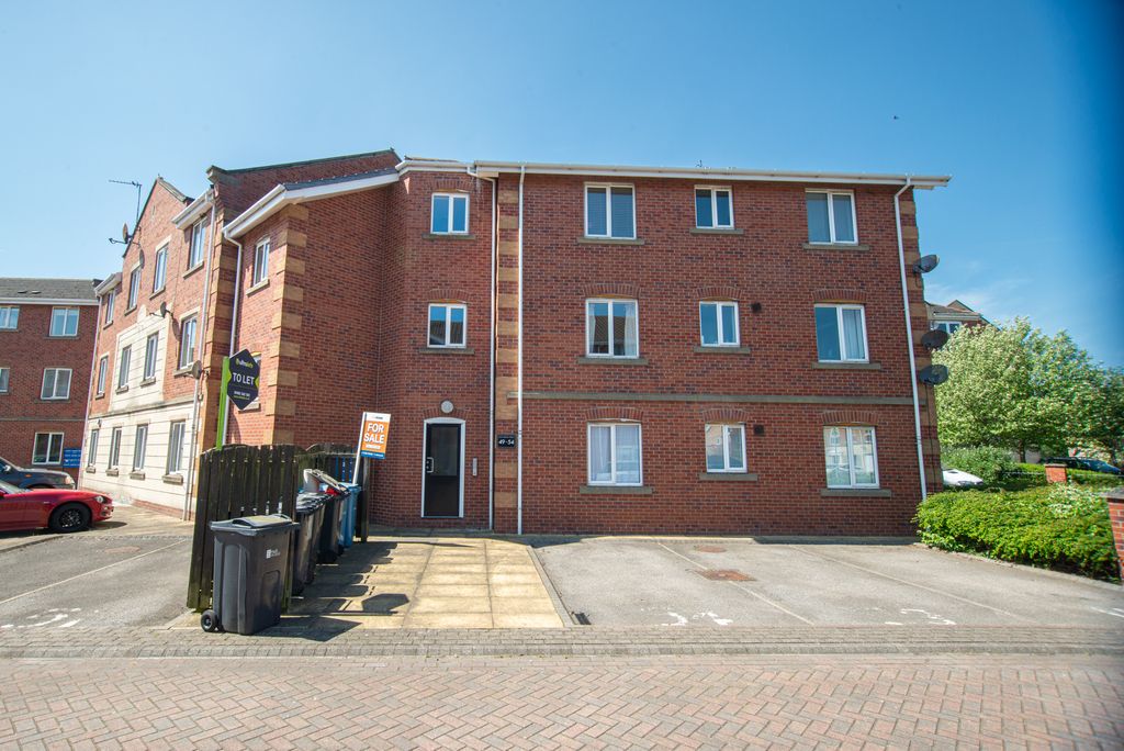 Property photo 1 of 11