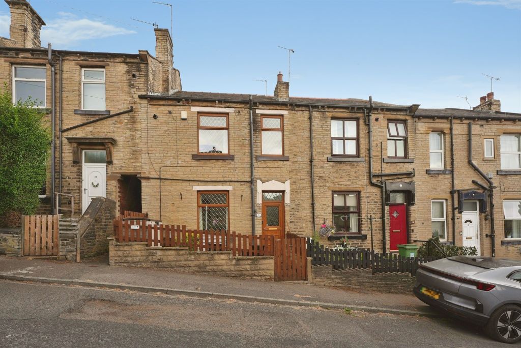 Property photo 1 of 16