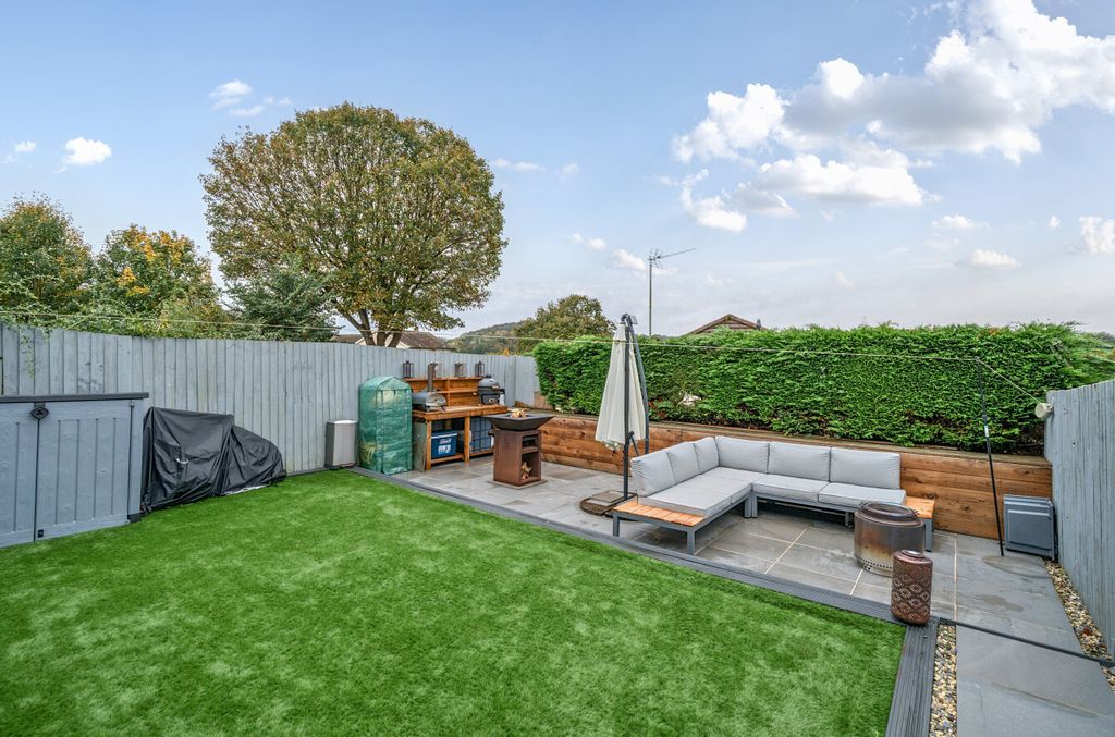 Property photo 2 of 27 1370697-26-68F773...