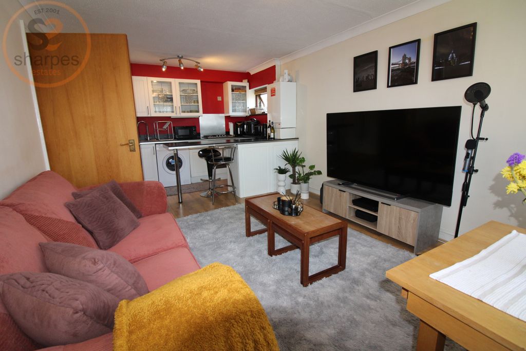 Property photo 2 of 11 20240729134742885_Original