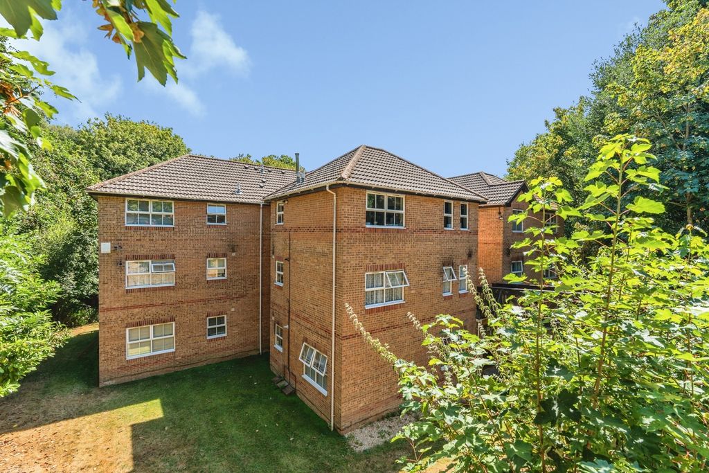 Property photo 1 of 15 Pbox-Img.Jpg