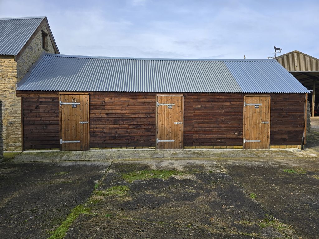 Property photo 1 of 3 F12 B C D Outside