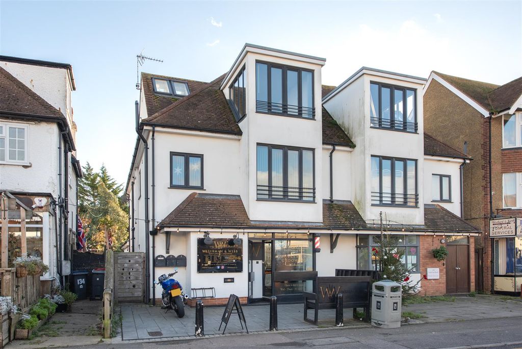 Property photo 1 of 13 Tankerton Road, Tankerton, Whitstable