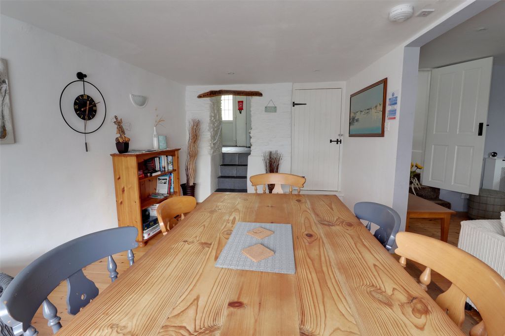 Property photo 3 of 20 Picture No. 03