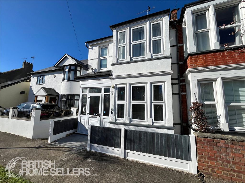 Property photo 2 of 24 Picture No. 15