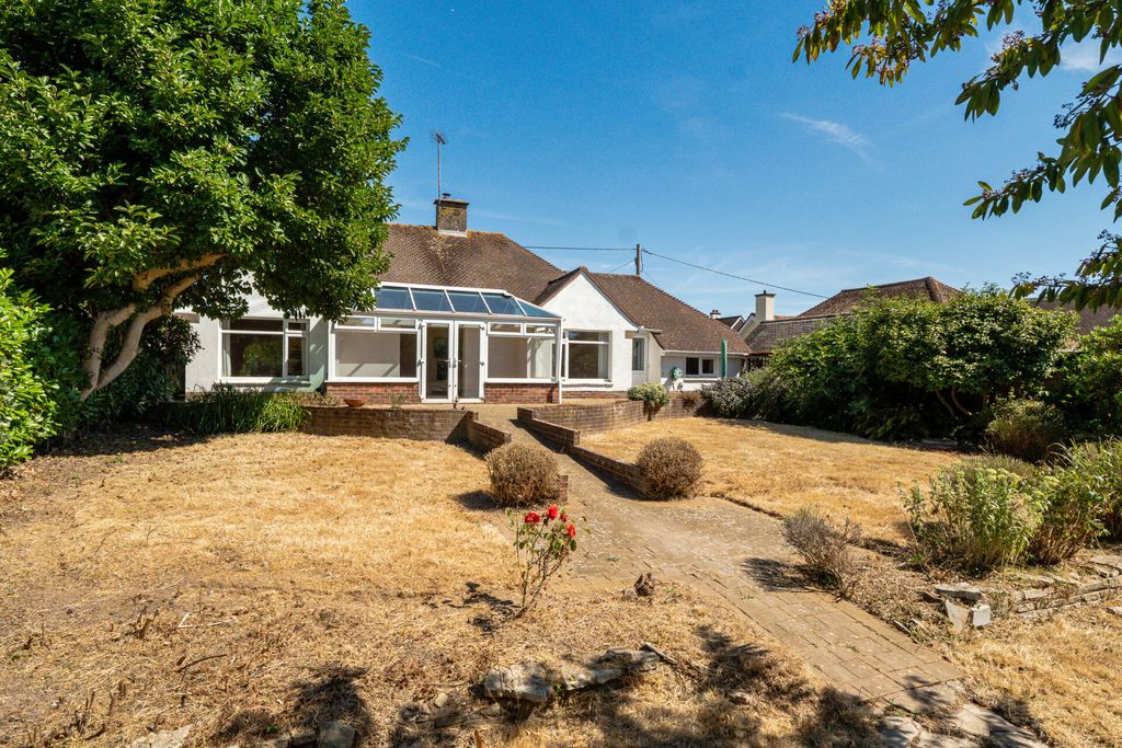 Property photo 3 of 23 1503844-21-6A79Fa...