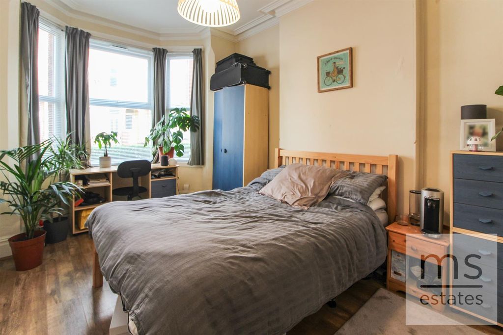 Property photo 2 of 14 Img_9174.Jpg