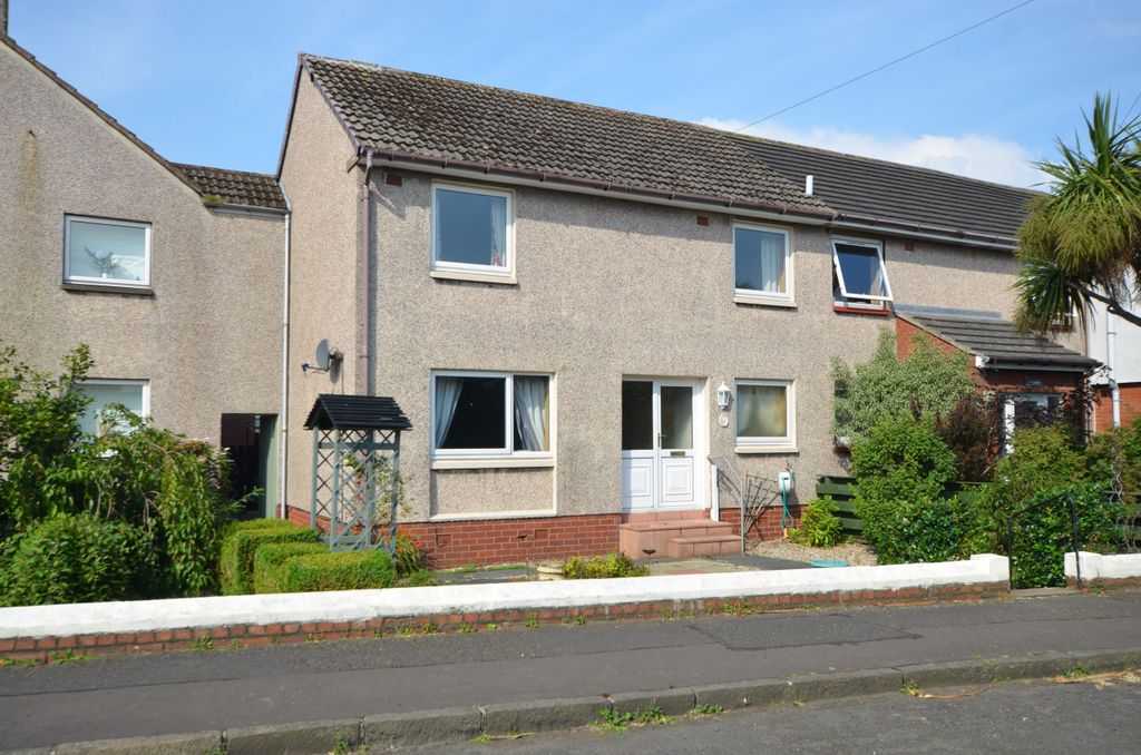 3 bed semi-detached house for sale Maidens
