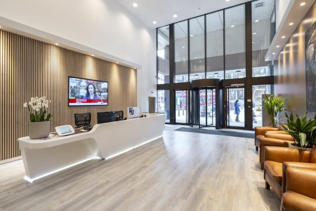 Property photo 3 of 9 Photo 7