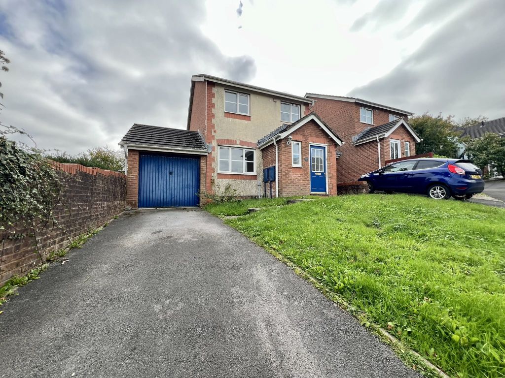 Property photo 1 of 12 Img_9847