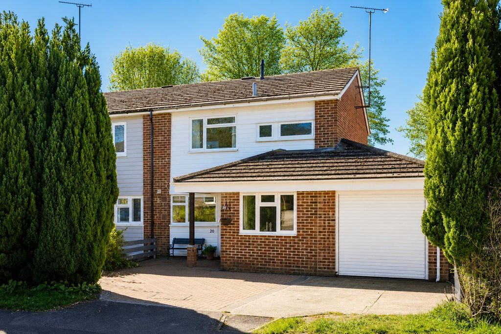 Property photo 1 of 17