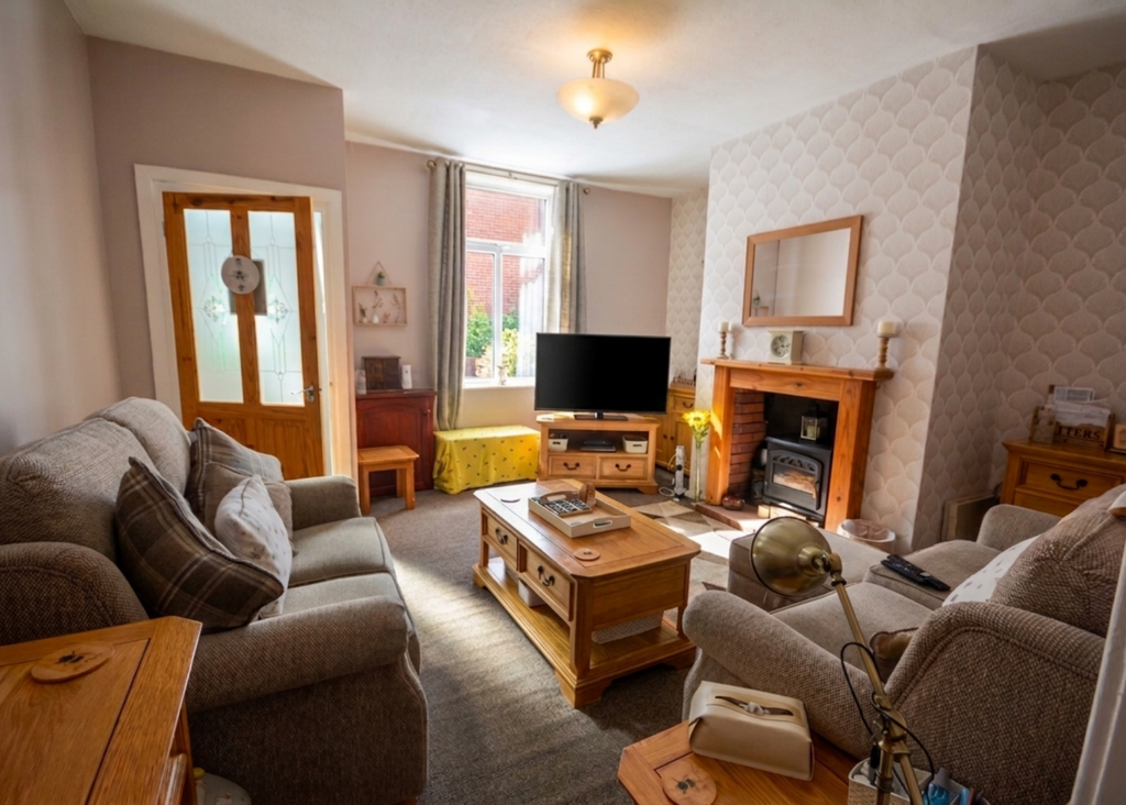 Property photo 2 of 11 Living Room