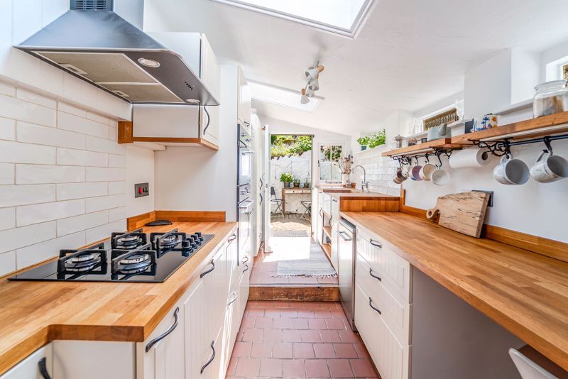 Property photo 3 of 39 Photo 13