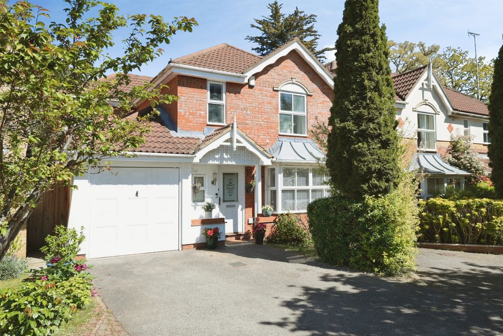 Property photo 1 of 20