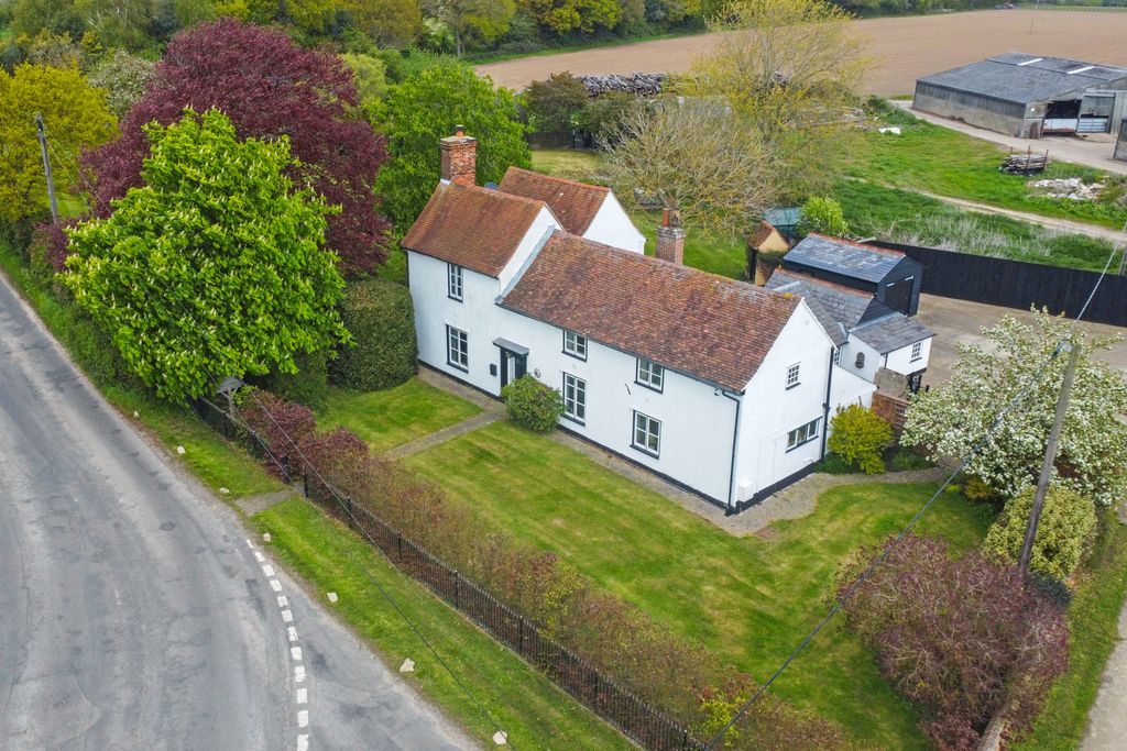 Property photo 1 of 36