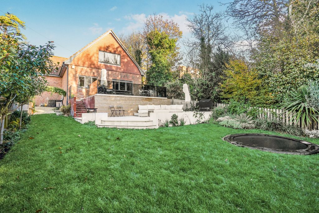 Property photo 1 of 25 Photo #1