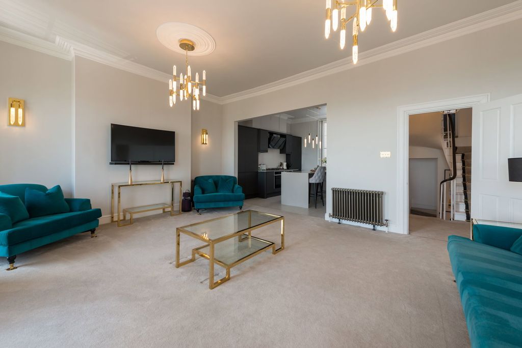 Additional image 9 of 7 bed terraced house for saleNelson Crescent, Ramsgate CT11