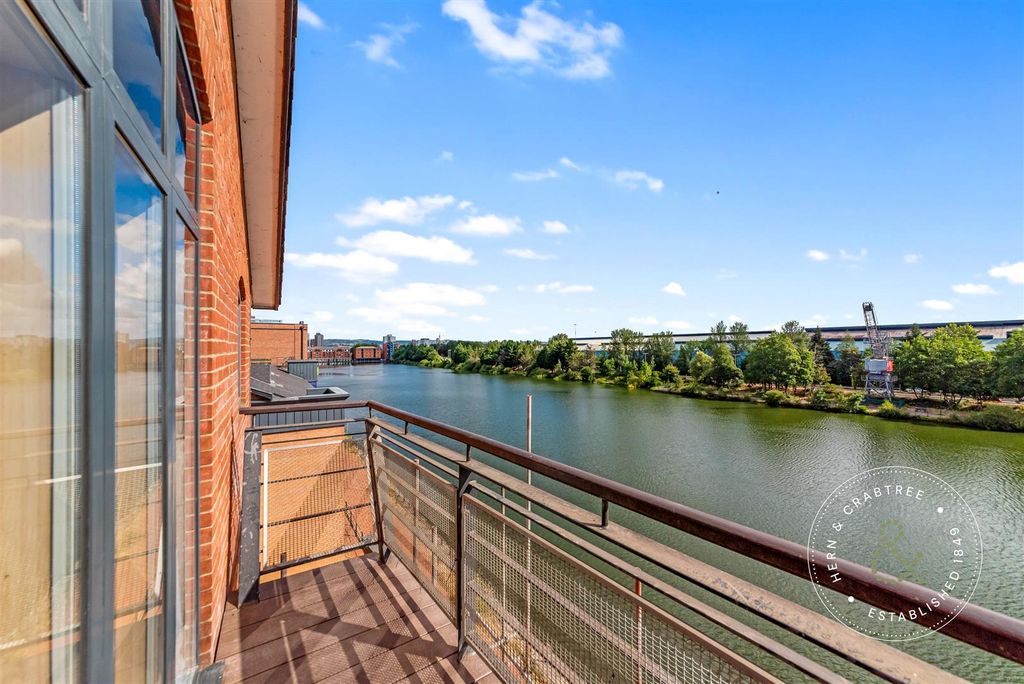 Property photo 2 of 34 Henke-Court-22.Jpg