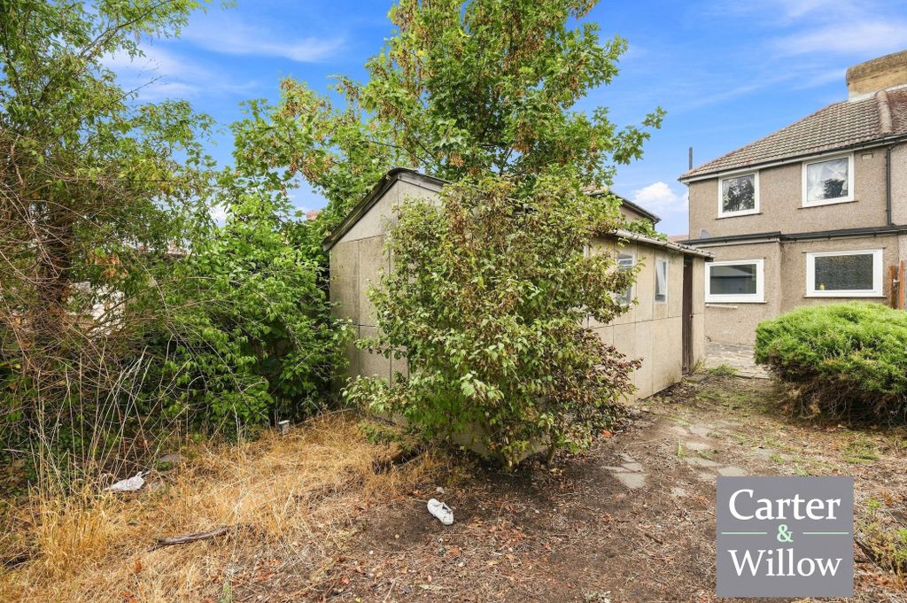 Property photo 3 of 20