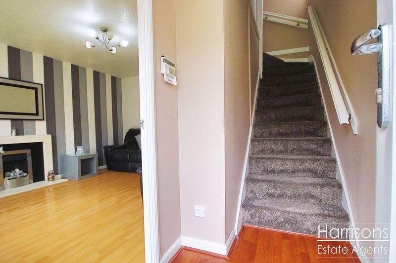 Property photo 3 of 13 Photo 2