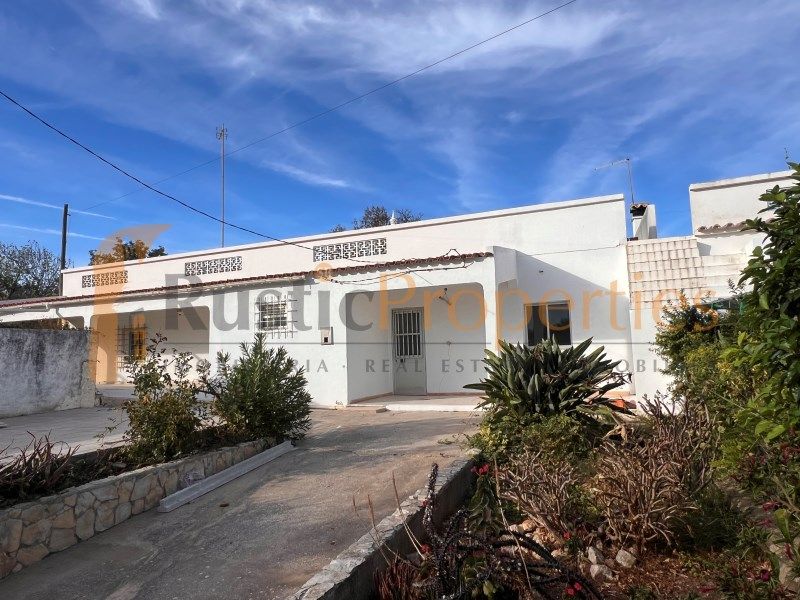 Property photo 1 of 8